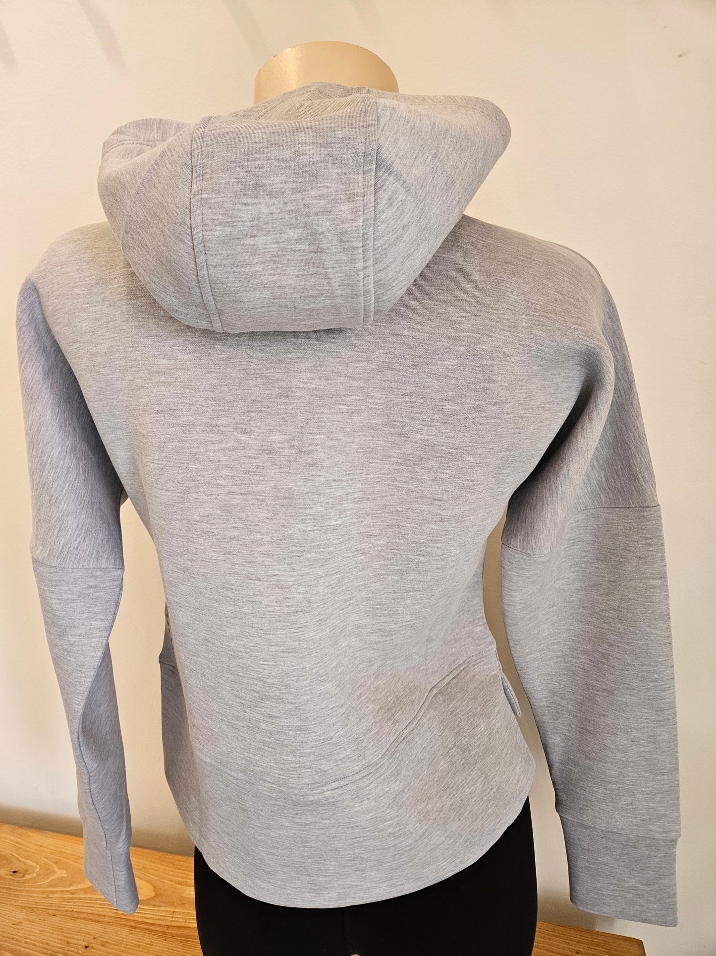 UNRL Luxbreak Waconia Gray