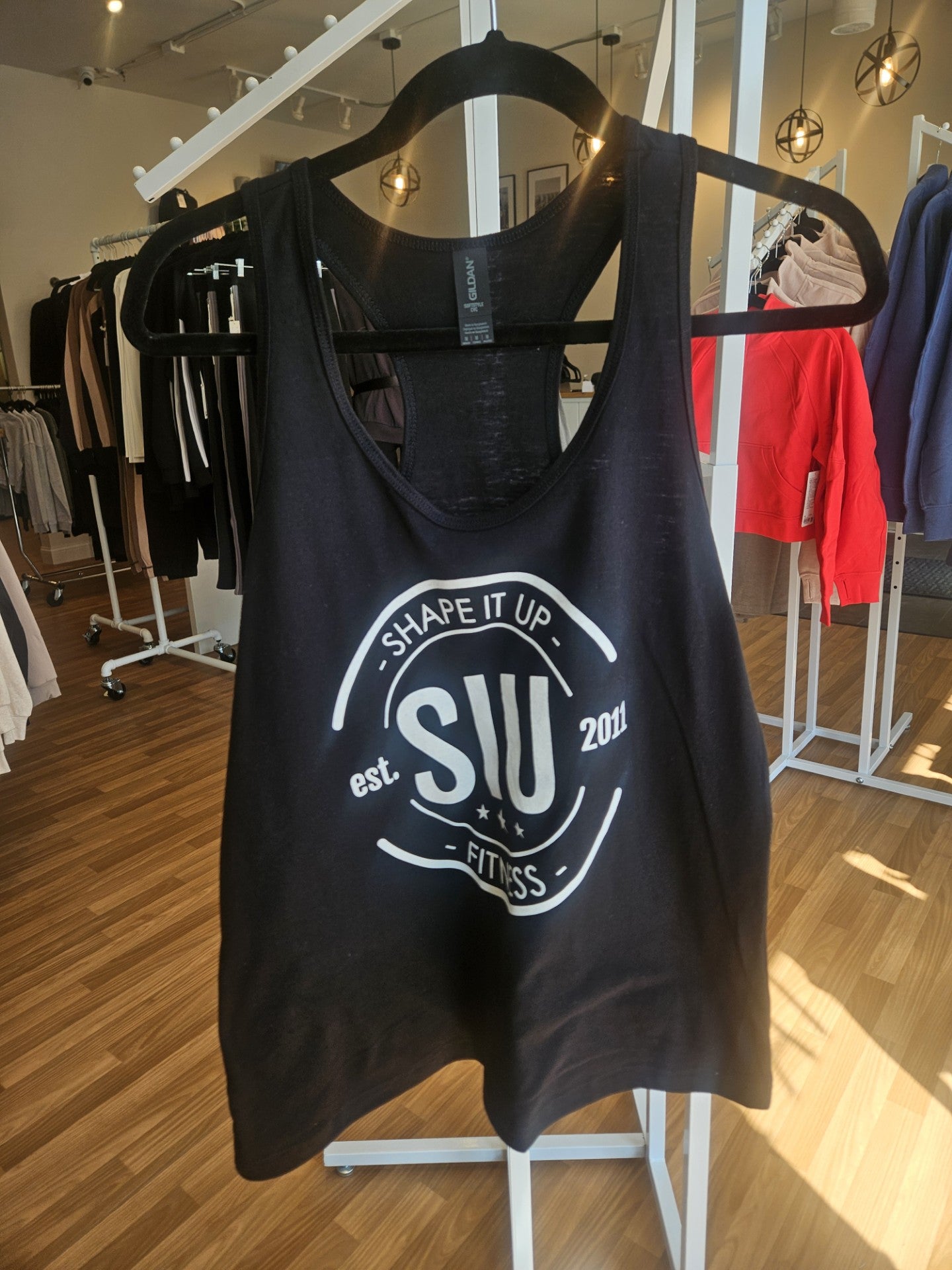 SIU Tank $5