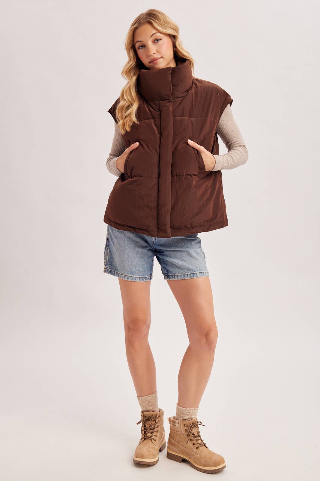 OVERSIZE HIGH NECK QUILTED PUFFER VEST