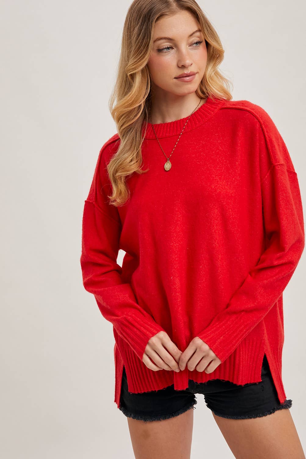 CREW NECK KNIT SWEATER