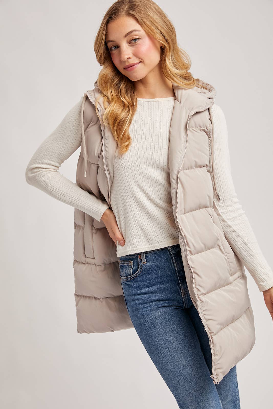 HOODED ZIPPER DOWN VEST