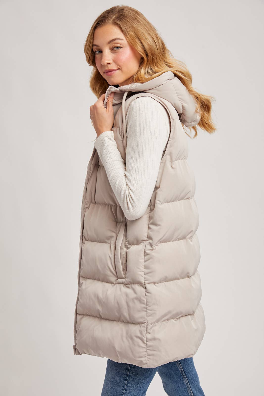 HOODED ZIPPER DOWN VEST