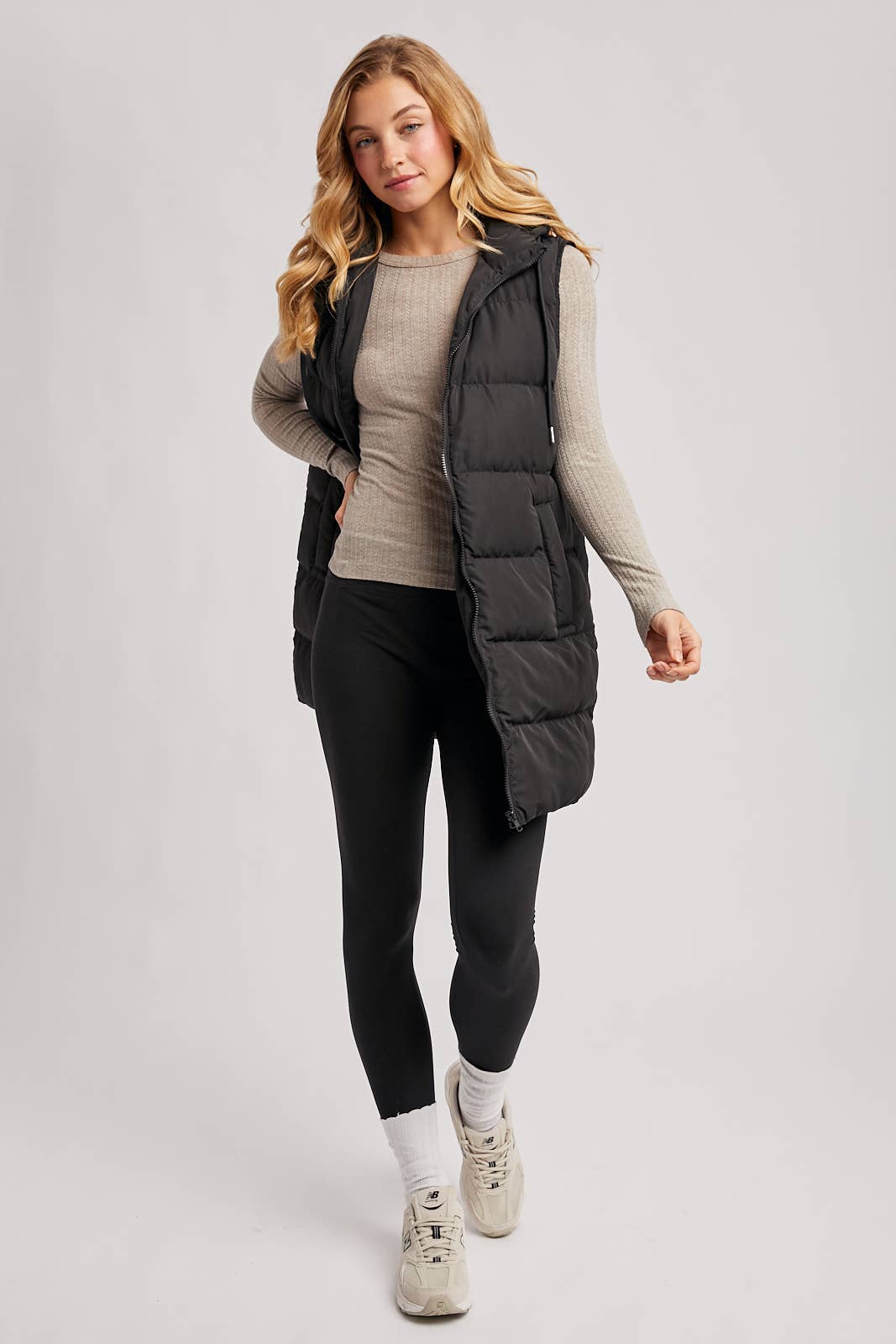 HOODED ZIPPER DOWN VEST