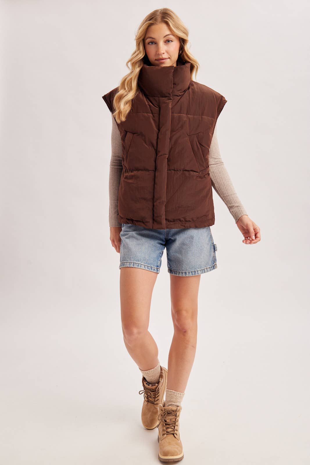 OVERSIZE HIGH NECK QUILTED PUFFER VEST