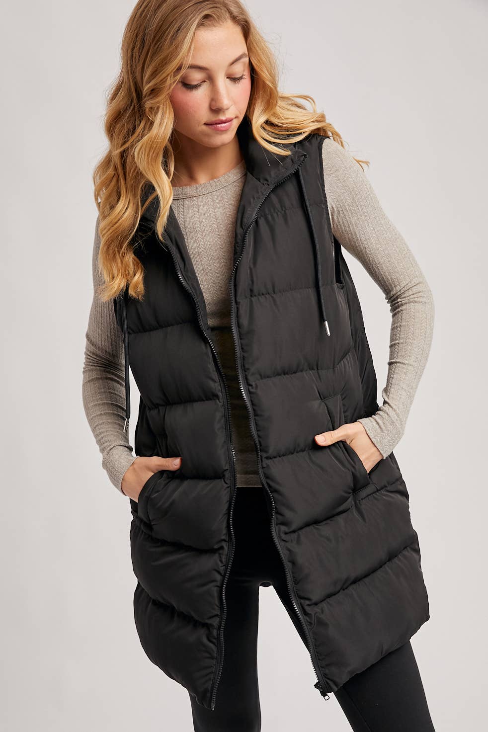 HOODED ZIPPER DOWN VEST