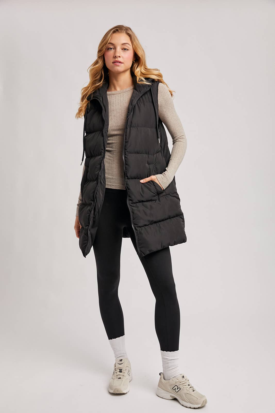 HOODED ZIPPER DOWN VEST
