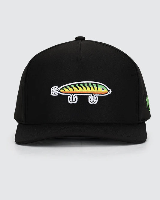 Waggle Lured in Hat